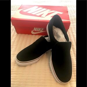 Nike AC Slip On